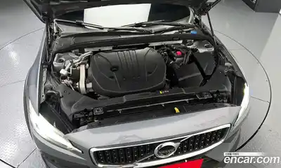 Volvo V60 2021 2.0 Автомат в Москве № 392078, миниатюра 6