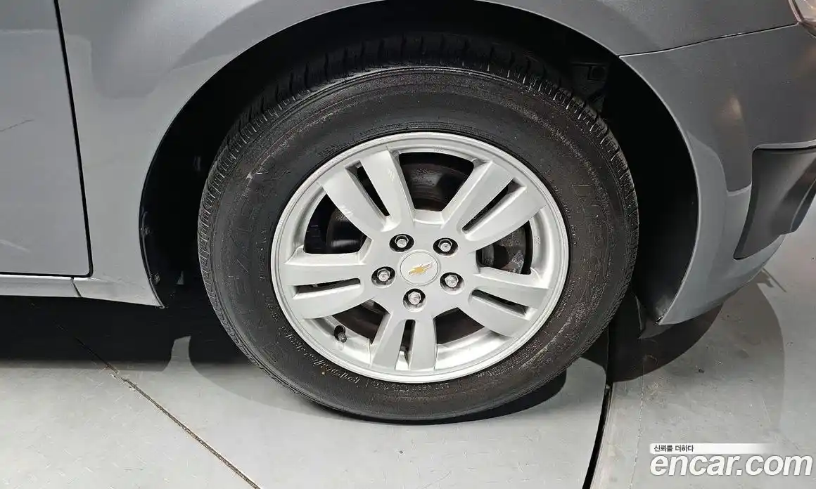 Chevrolet Aveo 2015 1.4 Автомат в Москве № 39788, фото 15