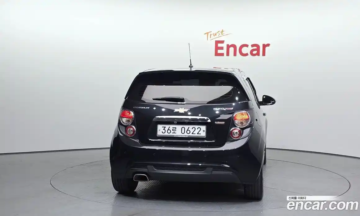 Chevrolet Aveo 2016 1.4 Автомат в Москве № 40163, фото 17