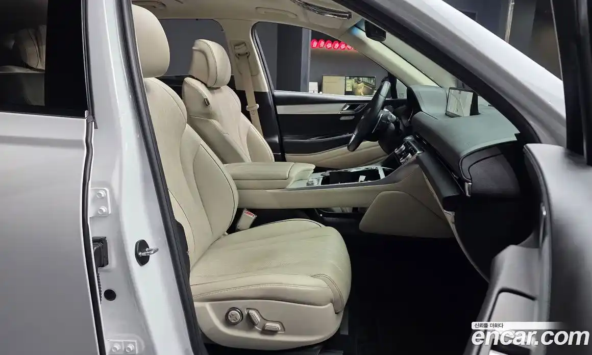 Genesis GV80 2022 2.5 Автомат в Москве № 419618, фото 11