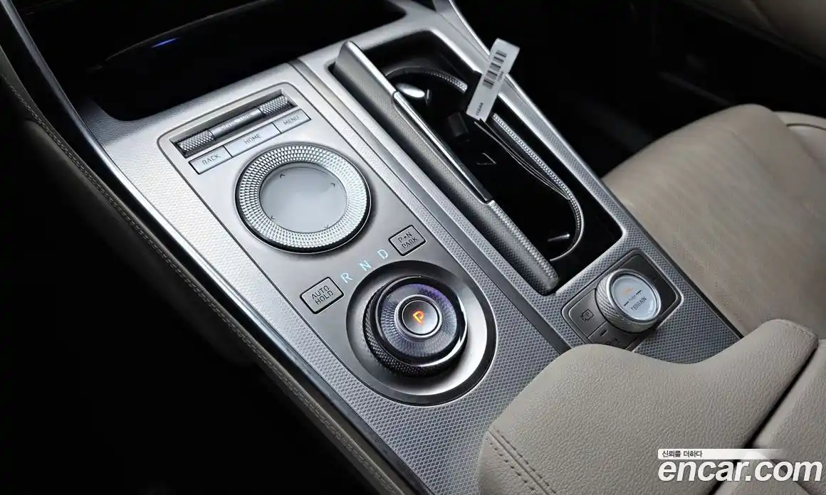 Genesis GV80 2022 2.5 Автомат в Москве № 419618, фото 9