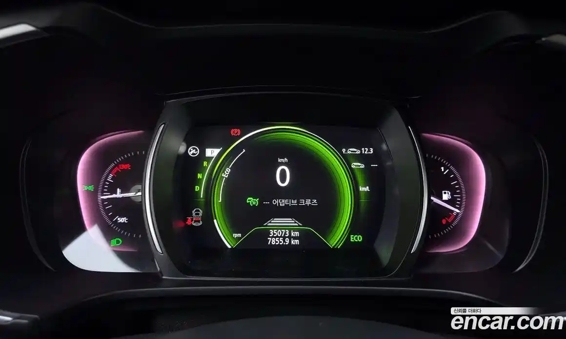 Renault QM6 2024 2.0 Автомат в Москве № 422997, фото 8