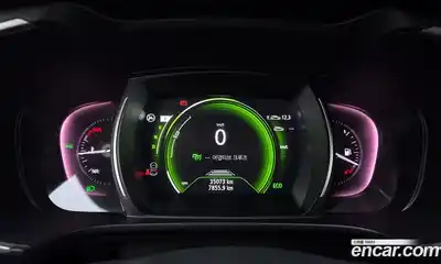 Renault QM6 2024 2.0 Автомат в Москве № 422997, миниатюра 8