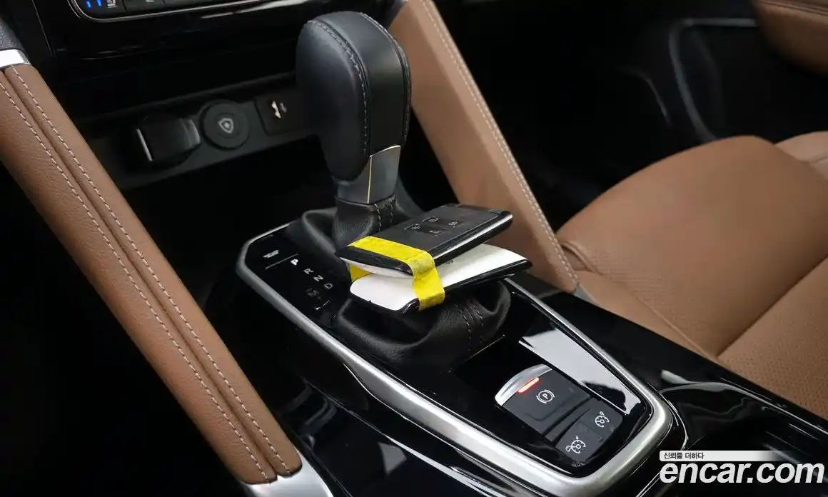 Renault QM6 2024 2.0 Автомат в Москве № 422997, фото 9