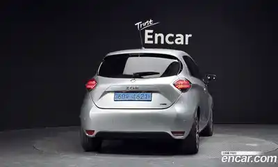 Renault Zoe 2021 0.2 Автомат в Москве № 423370, миниатюра 2