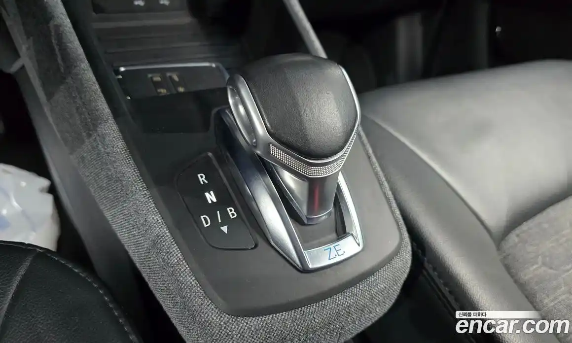 Renault Zoe 2021 0.2 Автомат в Москве № 423370, фото 7