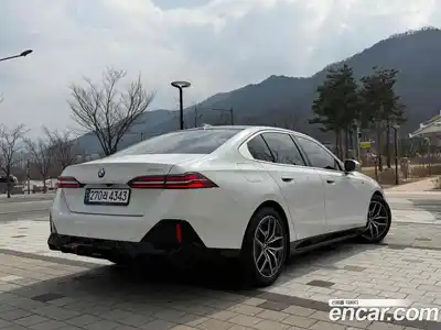 BMW 5-Series 2024 2.0 Автомат в Москве № 425247, миниатюра 2