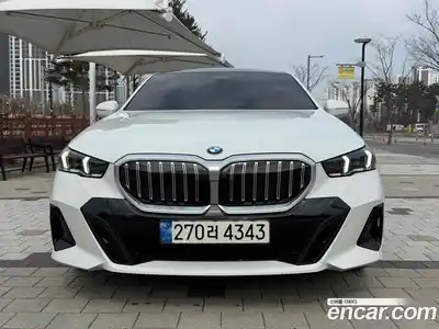 BMW 5-Series 2024 2.0 Автомат в Москве № 425247, миниатюра 3