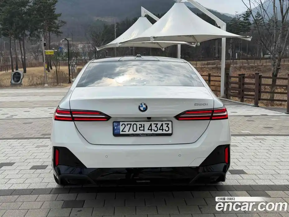 BMW 5-Series 2024 2.0 Автомат в Москве № 425247, фото 4