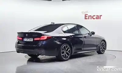 BMW 5-Series 2022 2.0 Автомат в Москве № 425761, миниатюра 2