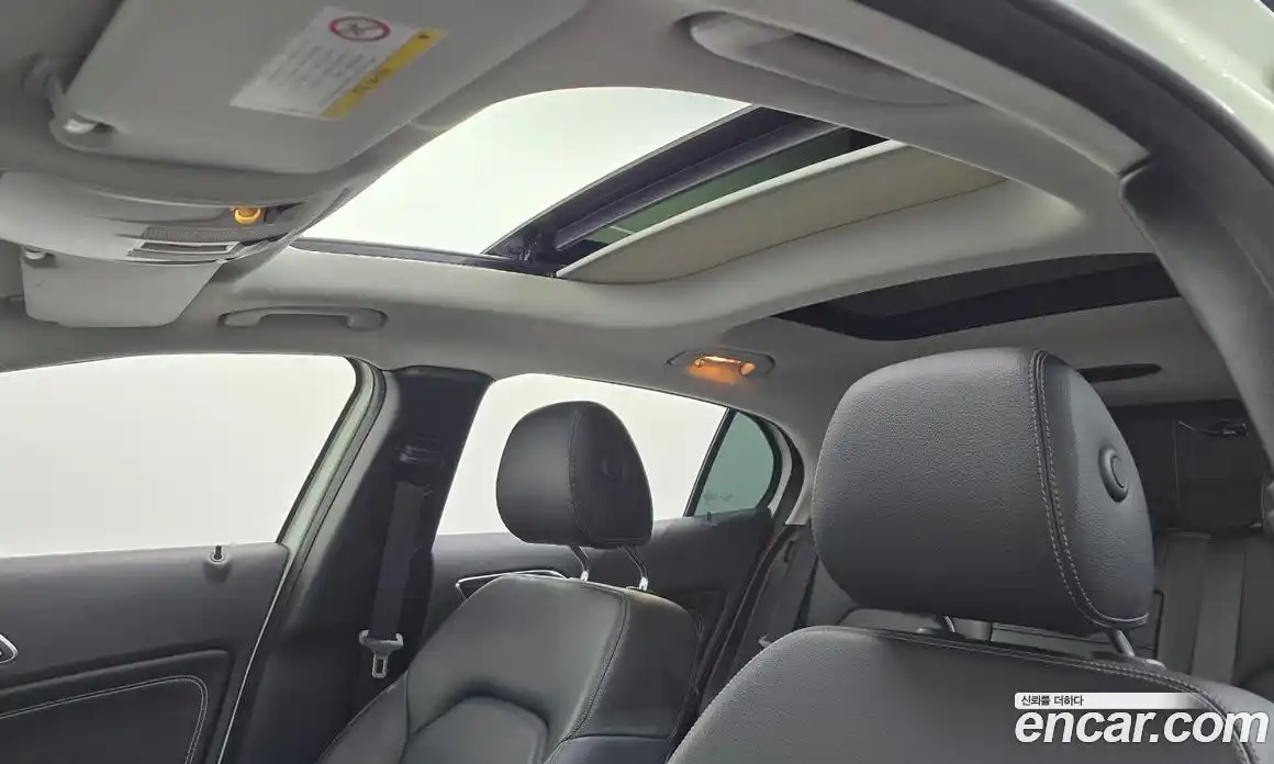 Mercedes-Benz GLA-Class 2015 2.1 Автомат в Москве № 427390, фото 19