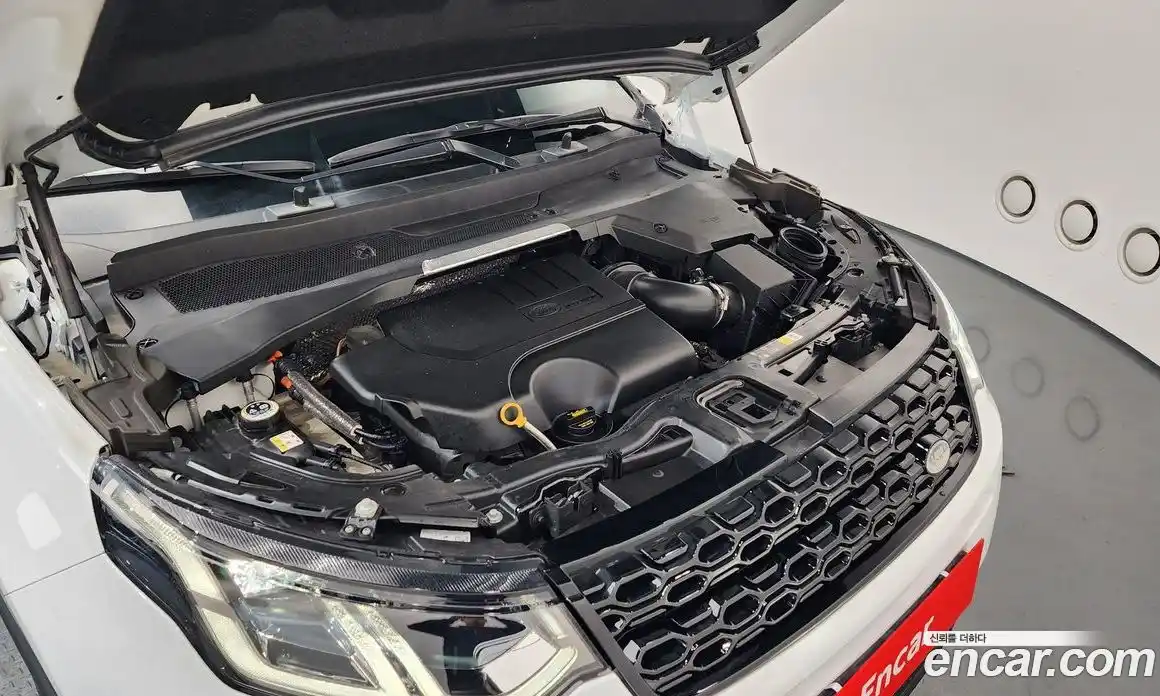 Land Rover Discovery Sport 2023 2.0 Автомат в Москве № 431268, фото 6