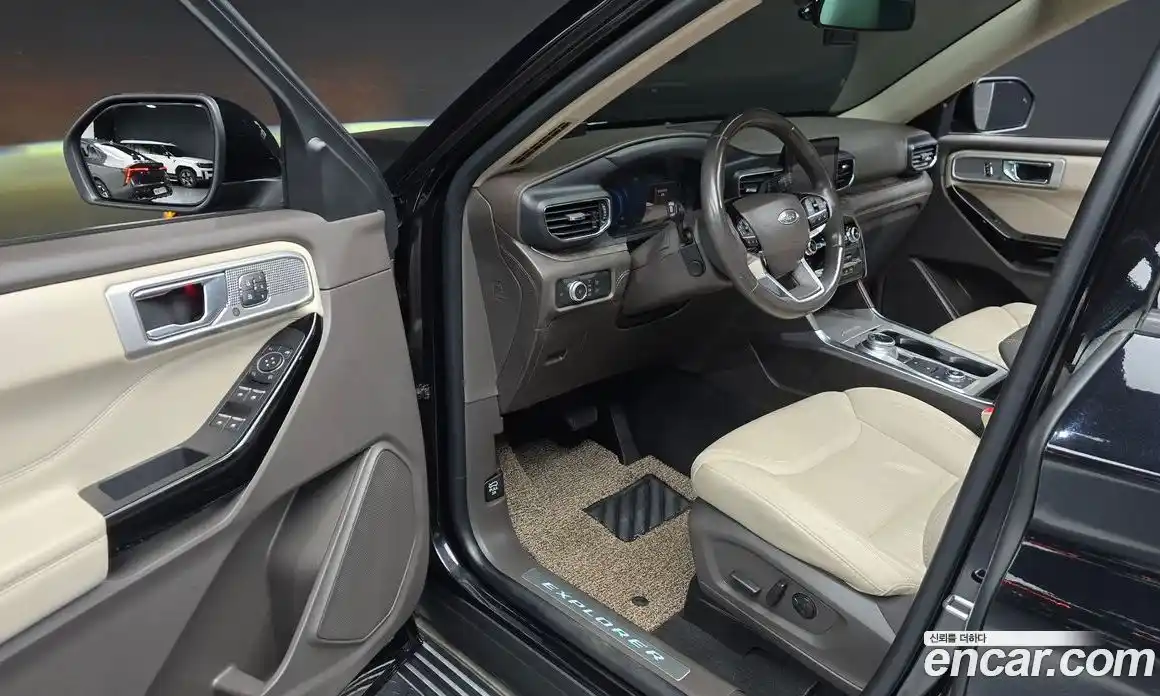 Ford Explorer 2022 3.0 Автомат в Москве № 433027, фото 11