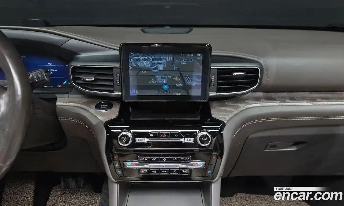 Ford Explorer 2022 3.0 Автомат в Москве № 433027, фото 15