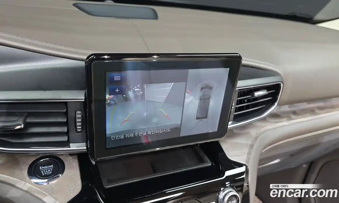 Ford Explorer 2022 3.0 Автомат в Москве № 433027, фото 16