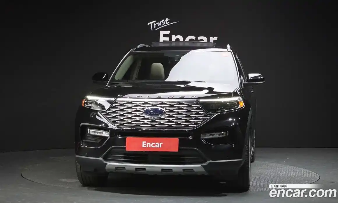 Ford Explorer 2022 3.0 Автомат в Москве № 433027, фото 3