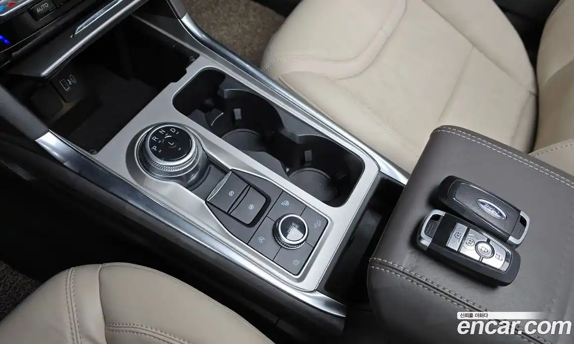 Ford Explorer 2022 3.0 Автомат в Москве № 433027, фото 9