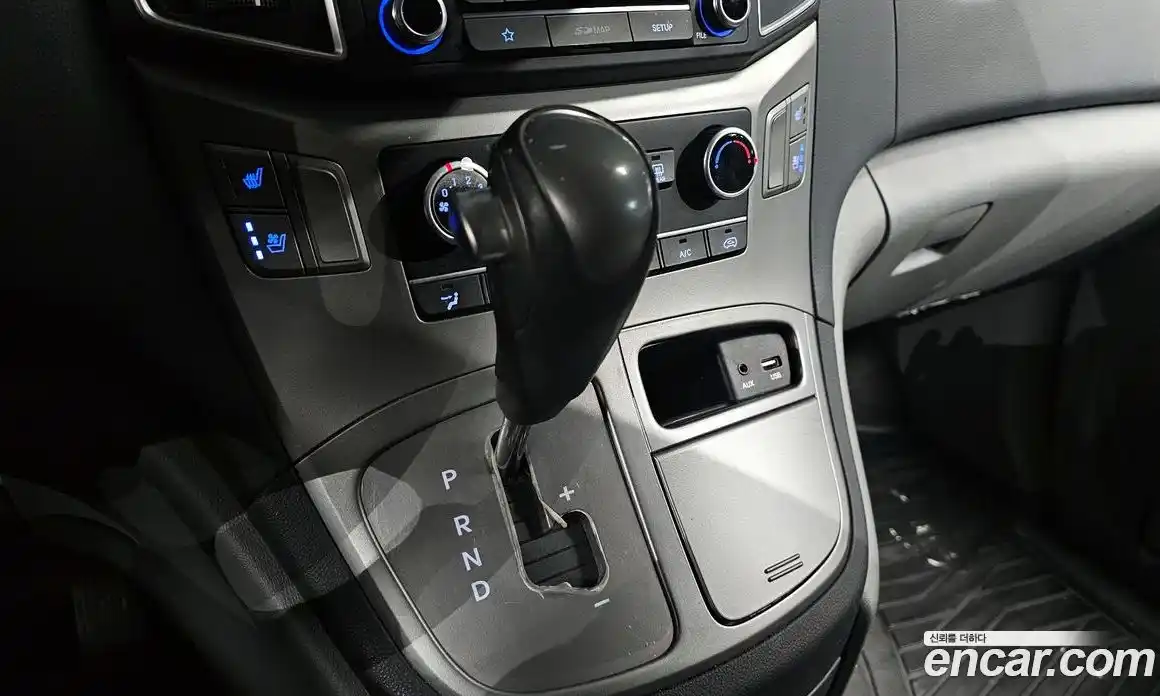 Hyundai Starex 2019 2.5 Автомат в Москве № 43632, фото 12