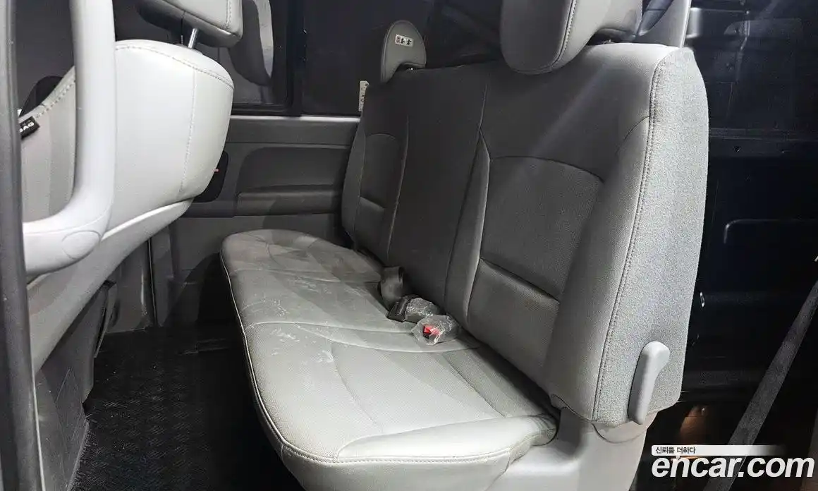 Hyundai Starex 2019 2.5 Автомат в Москве № 43632, фото 3