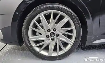 Hyundai Grandeur 2023 3.3 Автомат в Москве № 450142, миниатюра 5