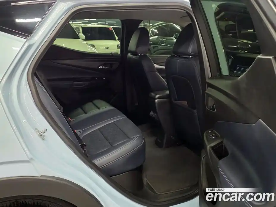 Chevrolet 볼트 EUV 2022 0.2 Автомат в Москве № 452669, фото 12