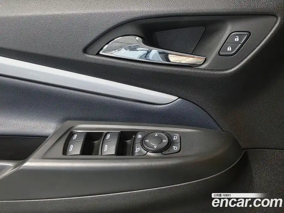 Chevrolet 볼트 EUV 2022 0.2 Автомат в Москве № 452669, фото 17