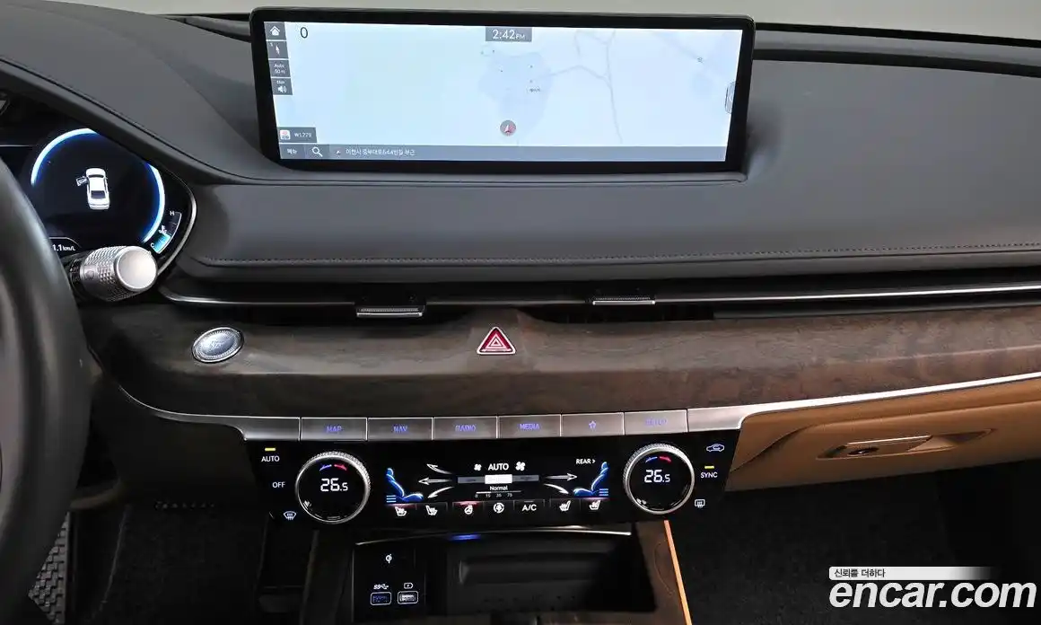 Genesis G80 2023 2.5 Автомат в Москве № 453020, фото 14