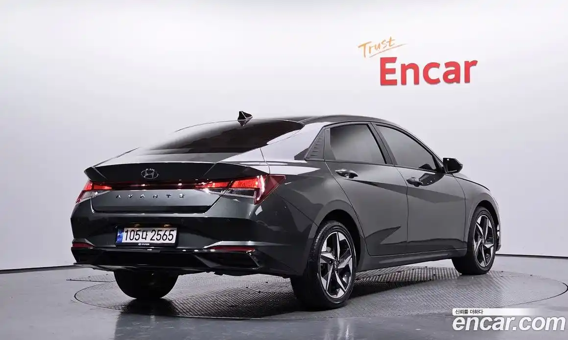 Hyundai Avante 2023 1.6 Автомат в Москве № 46293, фото 14