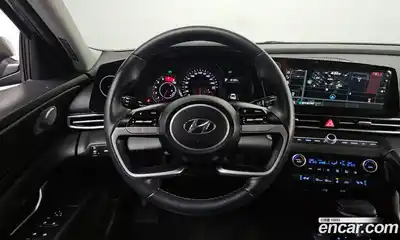 Hyundai Avante 2023 1.6 Автомат в Москве № 46293, миниатюра 7