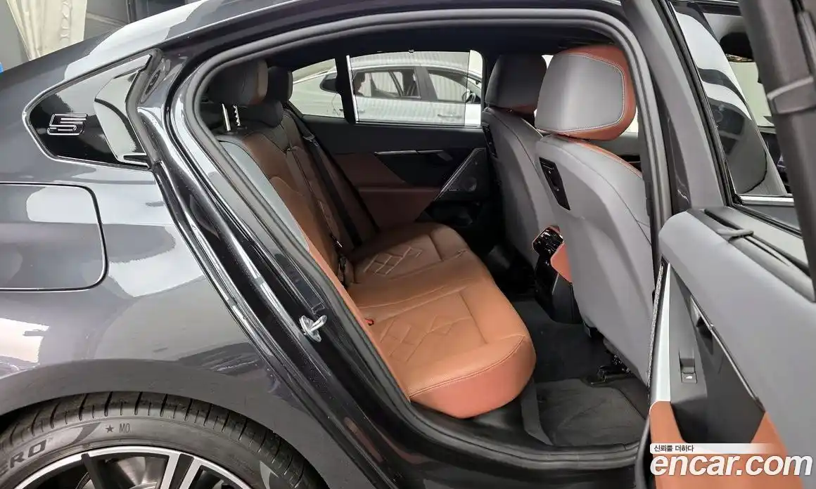 BMW 5-Series 2024 2.0 Автомат в Москве № 464206, фото 13