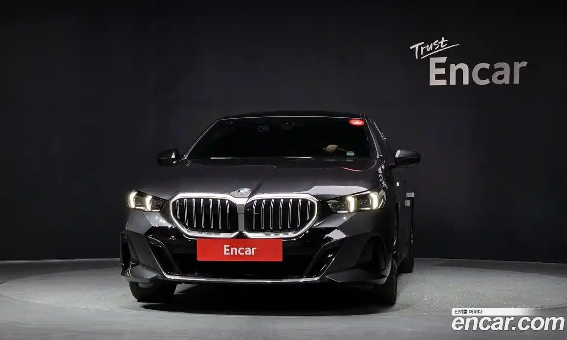 BMW 5-Series 2024 2.0 Автомат в Москве № 464206, фото 3