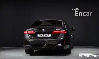 BMW 5-Series 2024 2.0 Автомат в Москве № 464206, миниатюра 4
