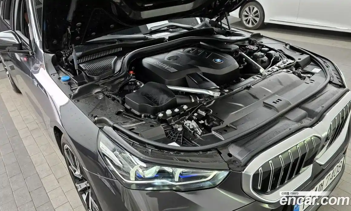 BMW 5-Series 2024 2.0 Автомат в Москве № 464206, фото 6