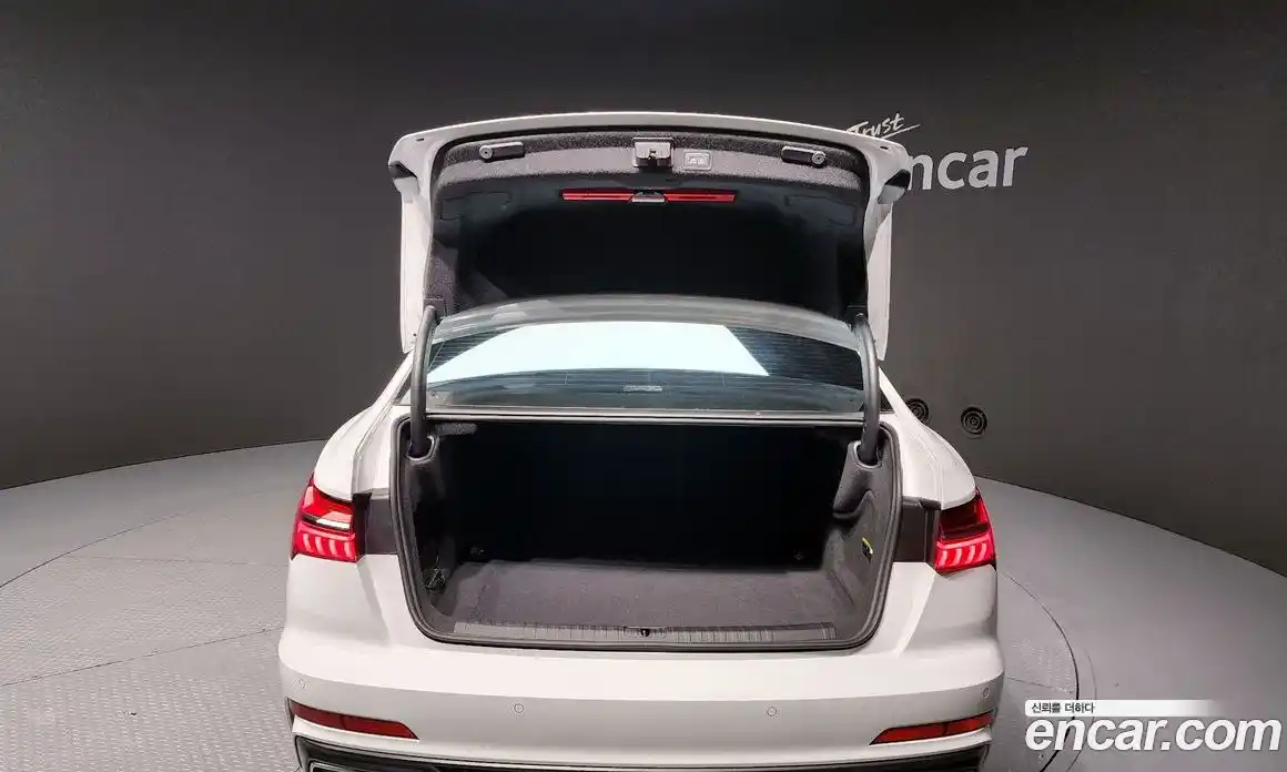 Audi A6 2021 2.0 Автомат в Москве № 468257, фото 20