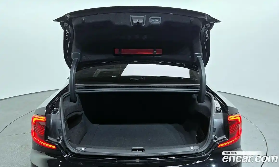 Volvo S90 2022 2.0 Автомат в Москве № 469859, фото 20