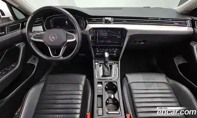 Volkswagen Passat 2022 2.0 Автомат в Москве № 472144, миниатюра 7