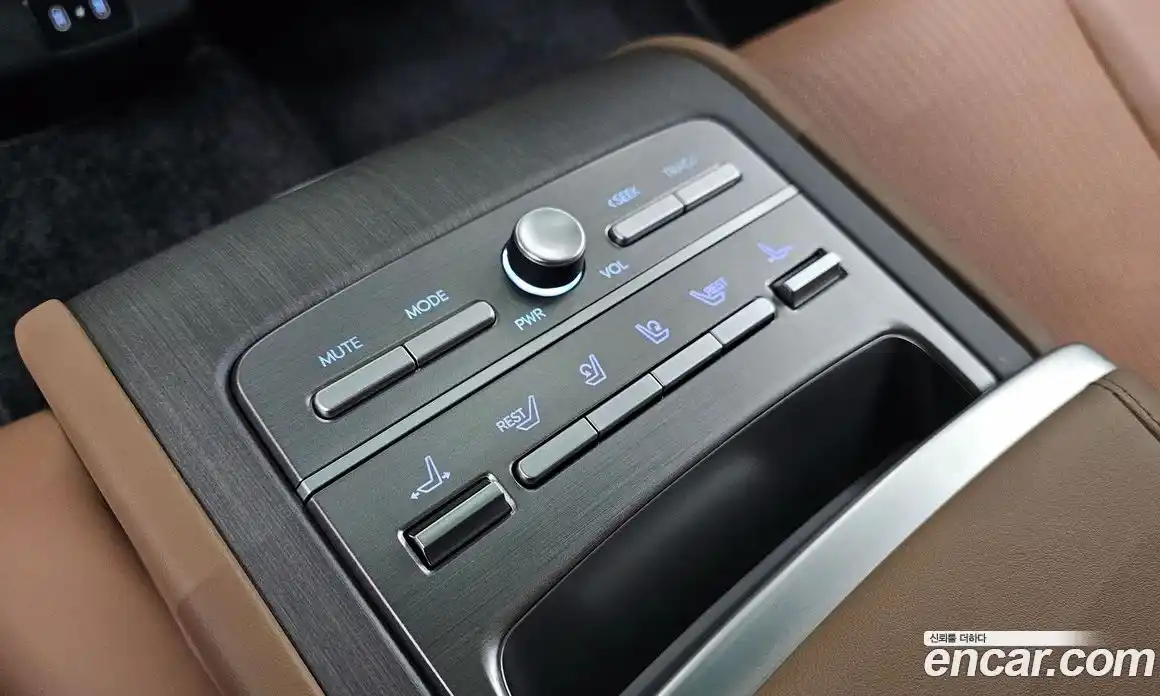 Hyundai Grandeur 2023 2.5 Автомат в Москве № 49066, фото 16