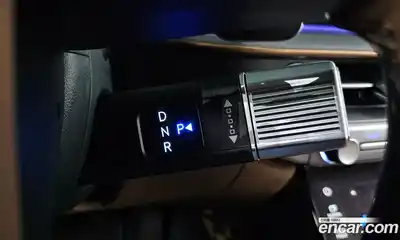 Hyundai Grandeur 2023 2.5 Автомат в Москве № 49066, миниатюра 9