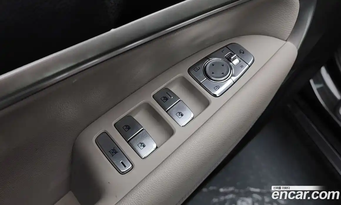 Genesis G70 2023 2.0 Автомат в Москве № 57032, фото 17