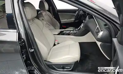 Genesis G70 2023 2.0 Автомат в Москве № 57040, миниатюра 10