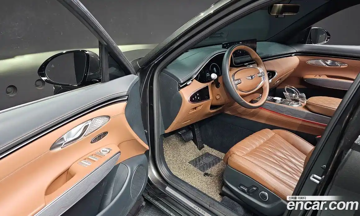 Genesis GV70 2023 2.5 Автомат в Москве № 58097, фото 11