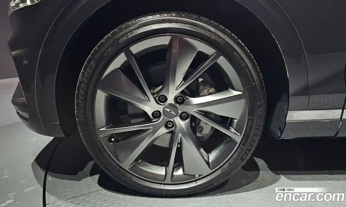 Genesis GV70 2023 2.5 Автомат в Москве № 58097, фото 5