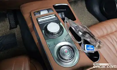 Genesis GV70 2023 2.5 Автомат в Москве № 58097, миниатюра 9