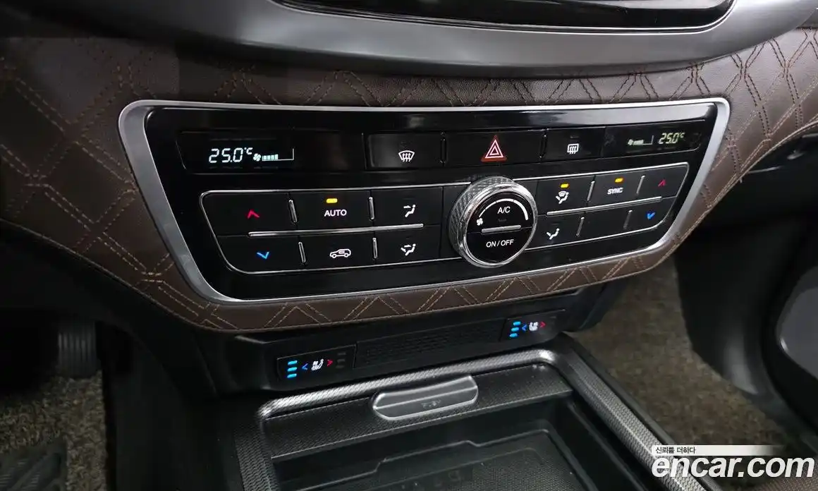 SsangYong Rexton 2021 2.2 Автомат в Москве № 60813, фото 10