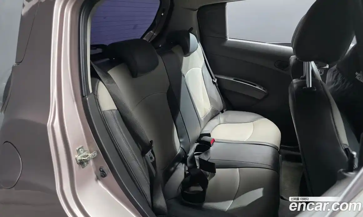 Chevrolet Spark 2012 1.0 Автомат в Москве № 88475, фото 15