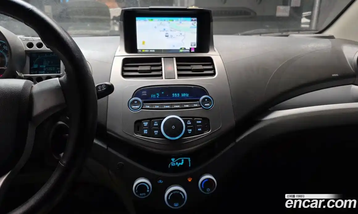 Chevrolet Spark 2012 1.0 Автомат в Москве № 88475, фото 19