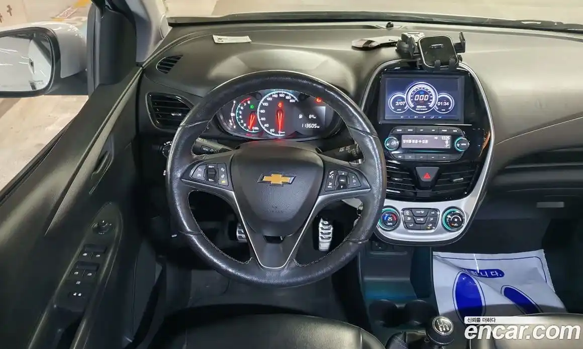 Chevrolet Spark 2016 1.0 Механическая в Москве № 103985, фото 12