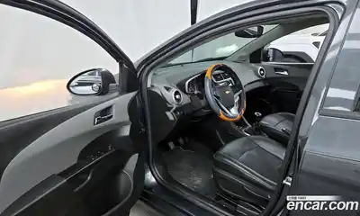 Chevrolet Aveo 2017 1.4 Автомат в Москве № 105565, миниатюра 11