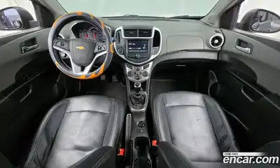 Chevrolet Aveo 2017 1.4 Автомат в Москве № 105565, миниатюра 2