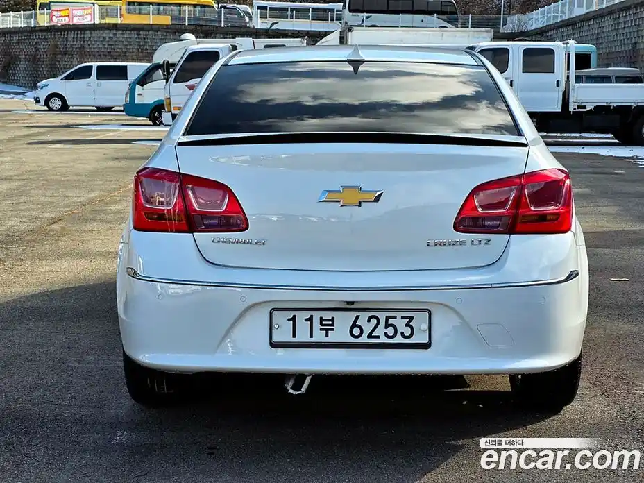 Chevrolet Cruze 2015 2.0 Автомат в Москве № 105944, фото 4